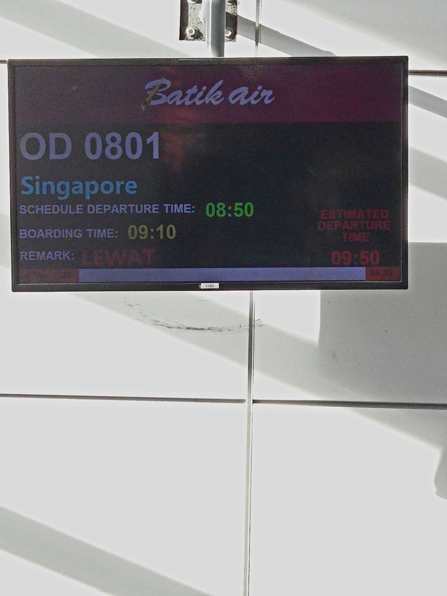 vivektypes's tweet photo. @malindoair ,it is important you adhere to time stipulated on your ticket. We picked the ticket based on your proposed time. Ive not faced this once traveling with @MAS . I chose your airline on due to time constraints budget Airlines doesnt mean budgeted services. https://t.co/ltfnkx83LY