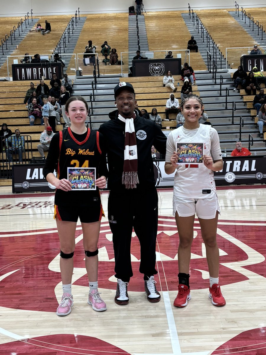 PikeHSAthletics's tweet image. Congrats to Alonna Divine—she was named the MVP for your Red Devils in today’s Cross State Clash game vs the Golden Eagles of Big Walnut (OH)!