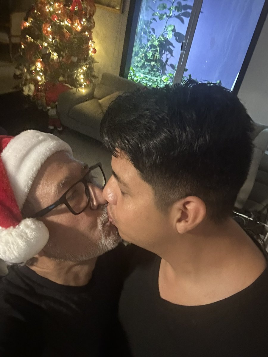 funwithpapi's tweet image. #frankieandgio