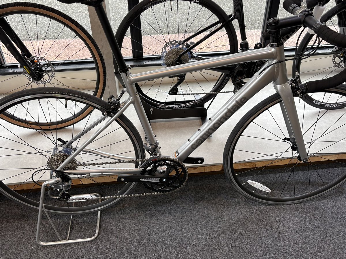 おはようございます。 ビアンキ、キャノンデール、スペシャライズド