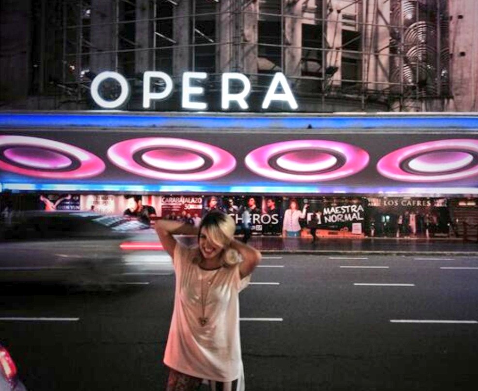 DannaVillamil13's tweet image. Desde el Teatro Opera al Estadio River Plate: