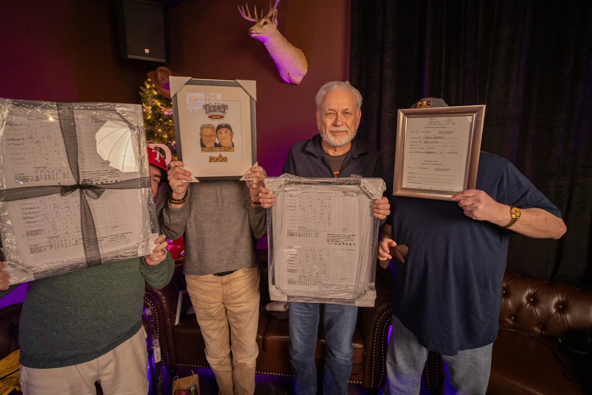 YDC_DFW's tweet image. It’s a YDC and OG Christmas! Bringing you sports, stories, and more! Big thanks to Dudley’s for having us for some Christmas Cheer 🖤 

Biggest Thanks goes to Mrs. Clause (aka Becca) for making Christmas special for everyone 🥰

patreon.com/posts/146468271

#christmas #og #podcast