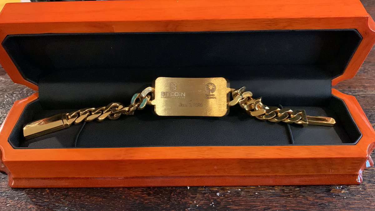 BSN_Events's tweet image. Hey @phil_hellmuth if you want to win another bracelet, I have the best poker game of 2026 to do it!

The World Bitcoin Poker Tour (WBPT).  This is the inaugural event. In partnership with @ColonialCasino .

We have the best poker players in bitcoin playing, but I’d love to have…