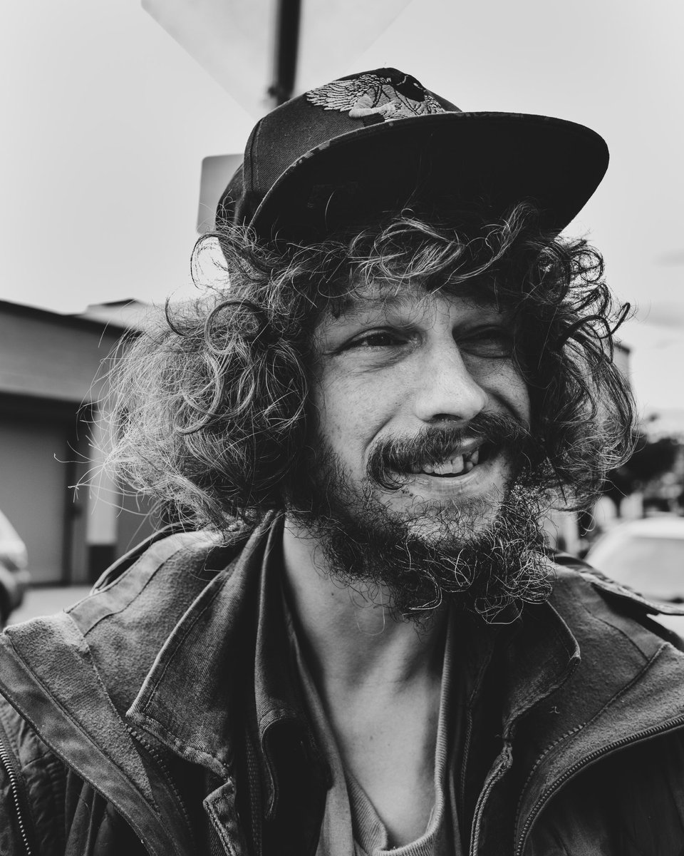 tarafaul503's tweet image. RIP sweet Zach 1986-2025 / I peeled back the layers of a filthy soaked blanket on the sidewalk people and outreach teams had been walking past for hours and discovered my precious friend cold and blue inside. I knew whose hair was under my hand right away. He was alone,…