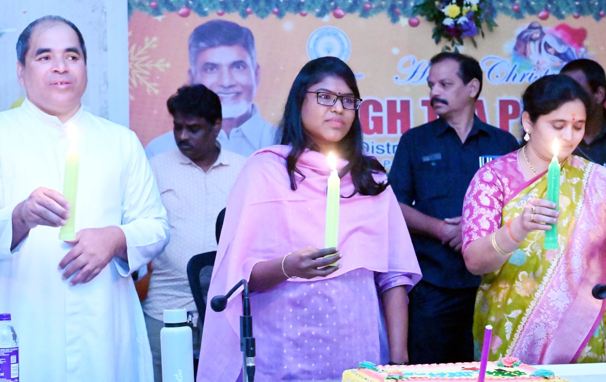 District Collector Eluru tweet media