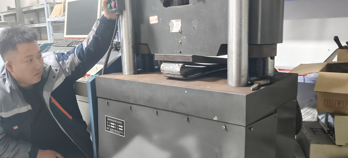 BotopSteel's tweet image. Flattening Test for API 5L PSL1 Grade B LSAW Steel Pipe💯
If you want to know more information, you can contact us:
📩 sales@botopsteelpipes.com
☎ Whatsapp:008613463768992
🌐 botopsteelpipes.com
#api5l #linepipe #api5lgrb #api5lgradeb #steelpipe #botopsteel #manufacturer