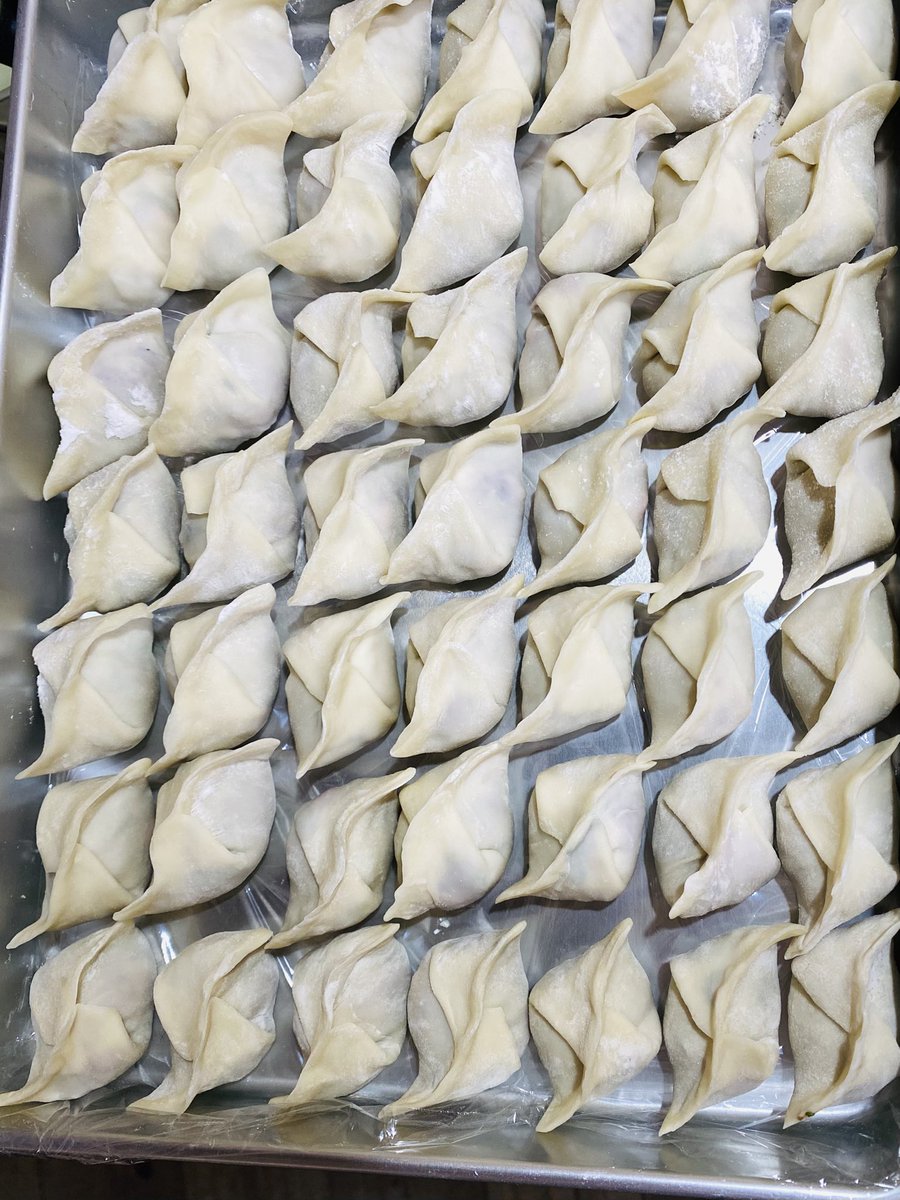 rankeibou's tweet photo. 本日も開いてます🥟
18時ラストオーダーです https://t.co/3BPrORneKG