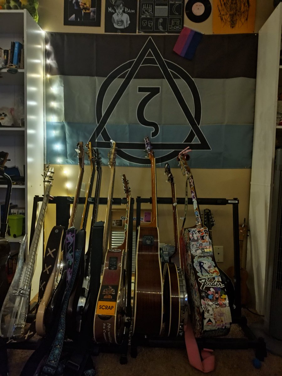 KittyZoo001's tweet image. Got a flag👀