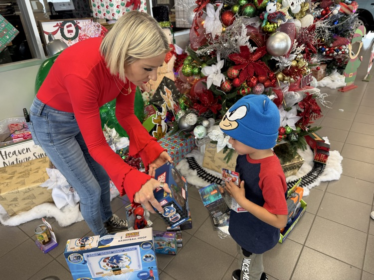 Angleton ISD tweet media