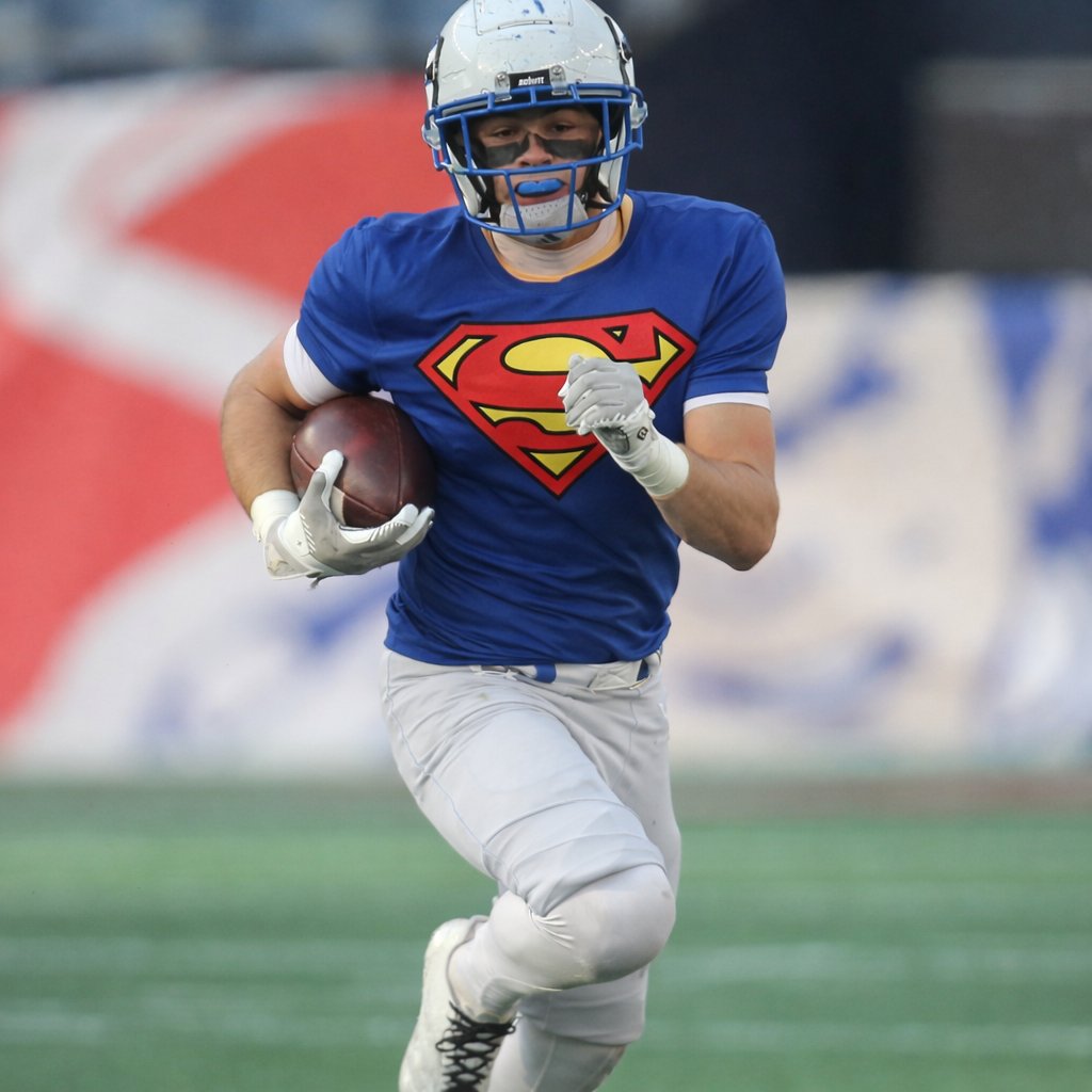 Ryan Cadres tweet media