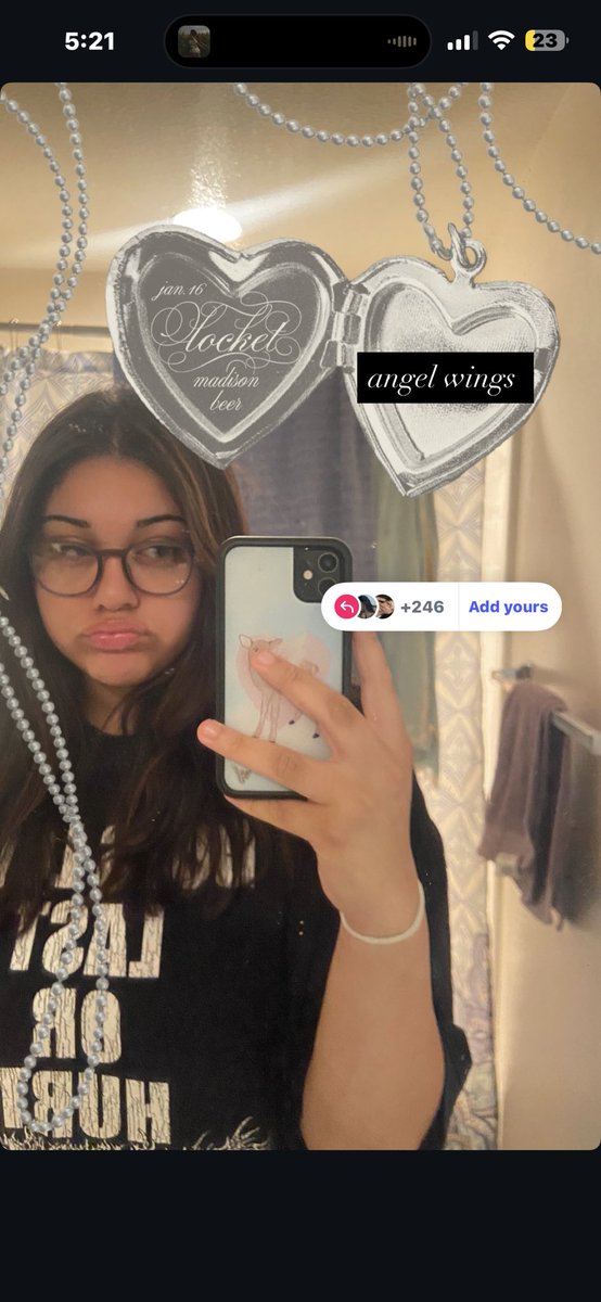 effvrtlessly's tweet image. angel wings !