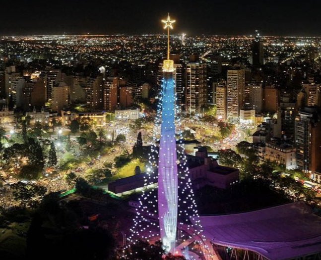 alevigo's tweet image. ¡Paz y felicidad en estas fiestas!
Con el deseo de que sigamos compartiendo la esperanza por una Argentina mejor.