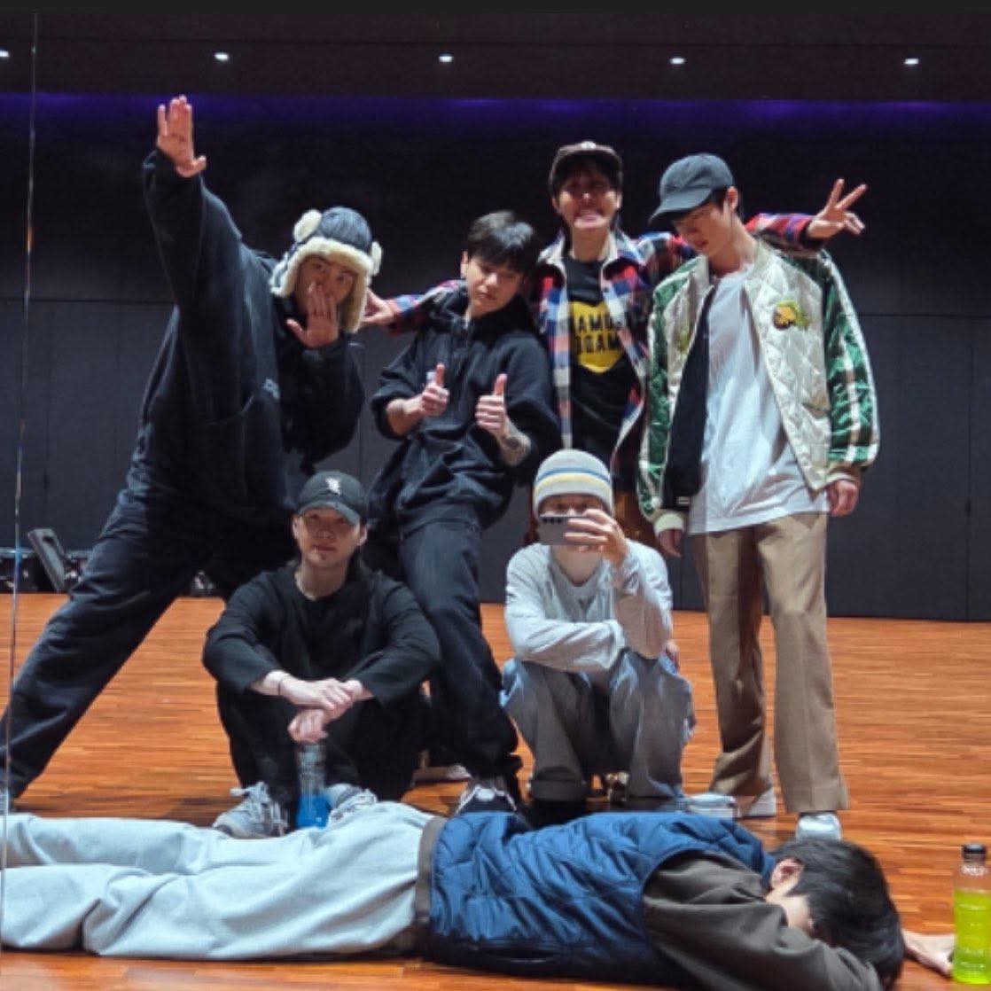 RoseChavez79's tweet photo. @mx_tickets Definitivamente SI!! 🥰💜 https://t.co/aQfbpr9PHc