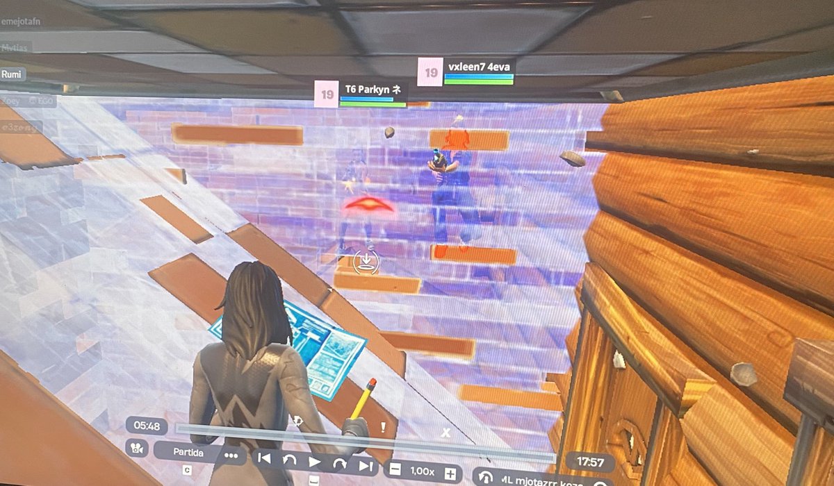 emejotafn7 tweet media