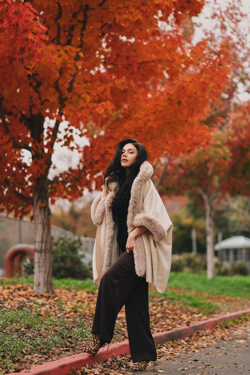 caliallstaring's tweet photo. Fujifilm X-H2 XF90mm F2 WR Portraits 🍁🍂 #FUJIFILM #photography #portraitphotgraphy https://t.co/Wb6Z0qClu0