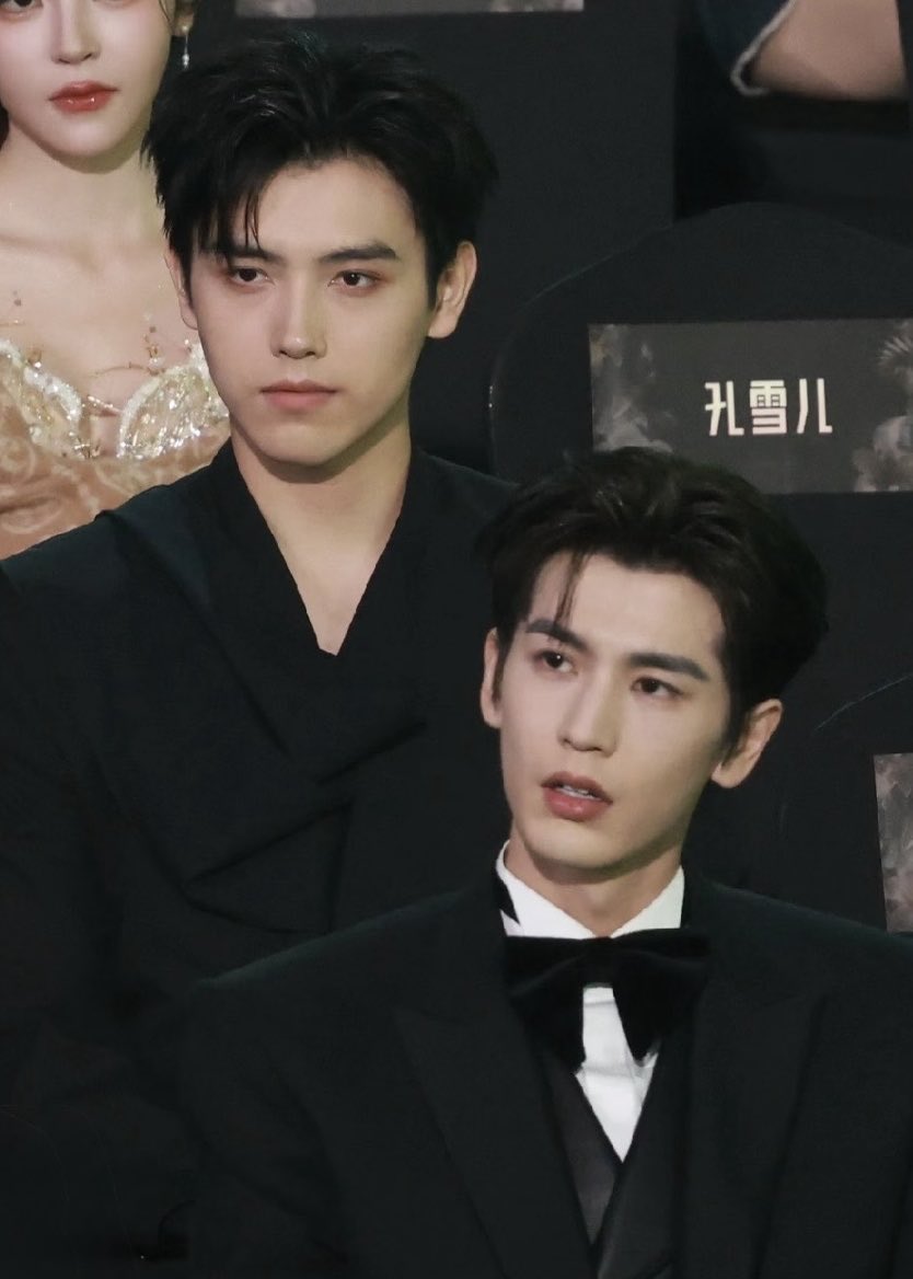 กี๊สสสสสสส ในทิสุดเฟรมนี้ก้มา!
ปรมาจารย์โม่กับท่านเจ้าเมืองผี 😭