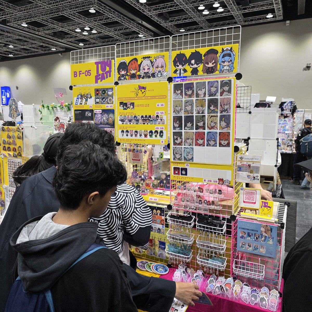 udonlarge's tweet image. The collection only grows thanks to Toyfatt (IG). Great to see you guys cooking at CF 2025 ✊✊✊

#ComicFiesta2025 #NIKKE