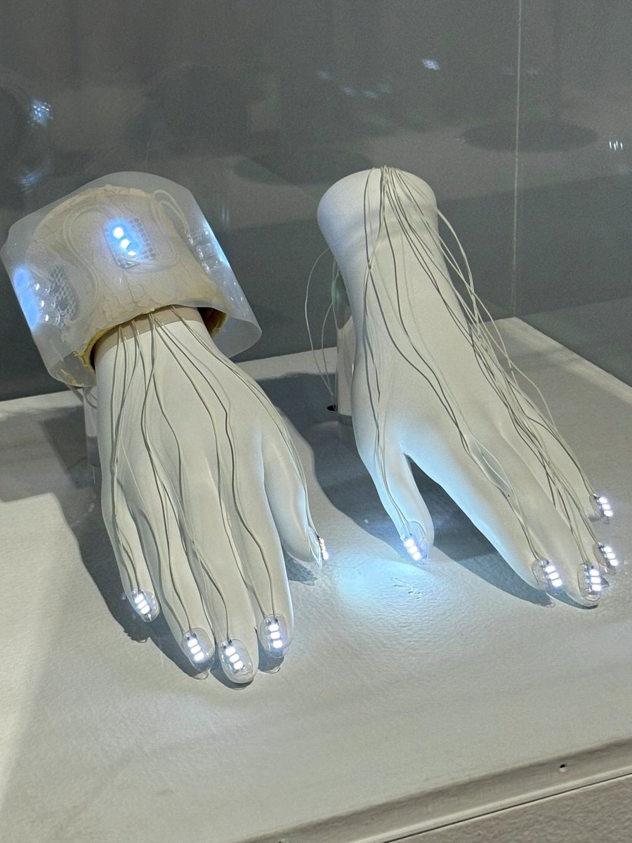 ✨つめもきらきら✨／ 「Perfume COSTUME MUSEUM FINAL EDITION」の