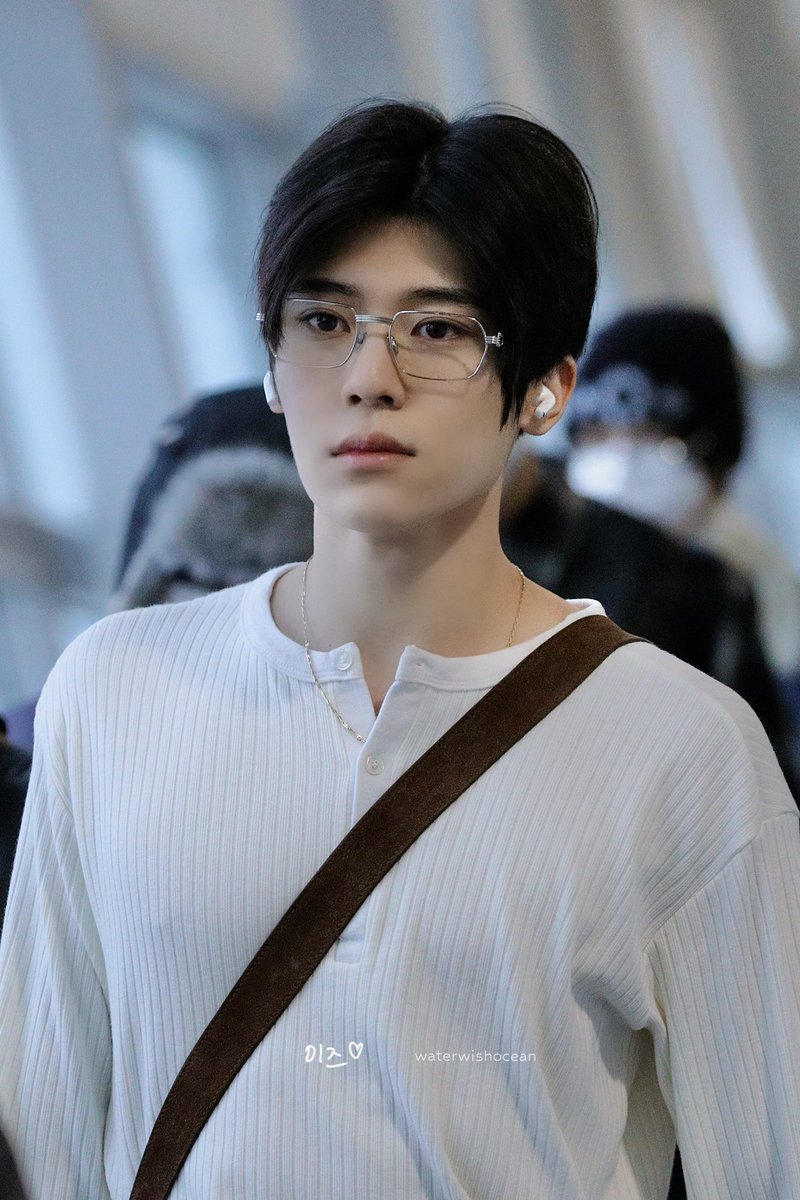 오시온 가슴 tweet media