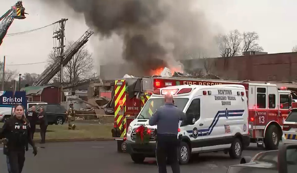 onlineindus's tweet image. Philadelphia Nursing Home Explosion Kills 2, Several Missing onlineindus.com/english/philad… #philadelphia #Bristoltownship #Pennsylvania #nursinghome #explosion #gasleak #emergencyresponse #onlineindusnews