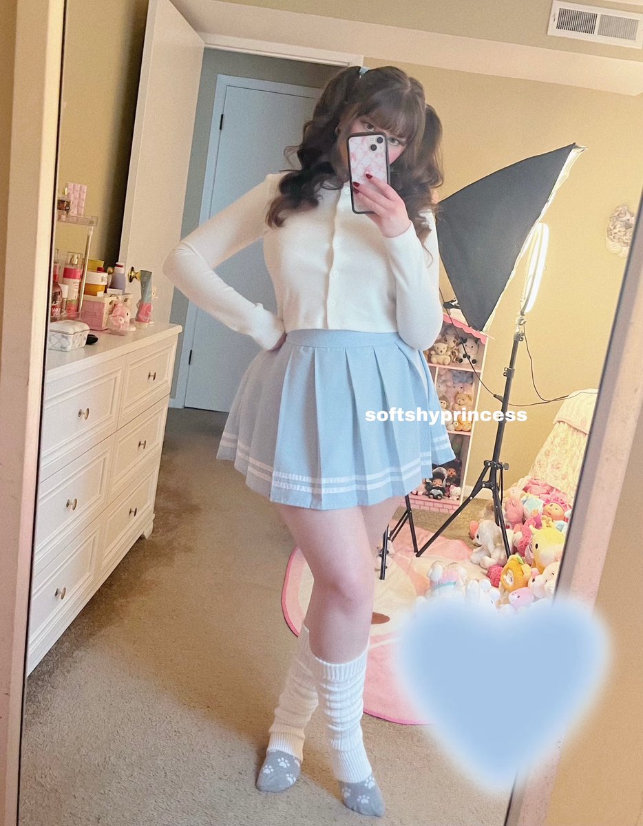 softshyprincess's tweet photo. the mini skirt stays ON during sex !!!! https://t.co/OrhGss5uri