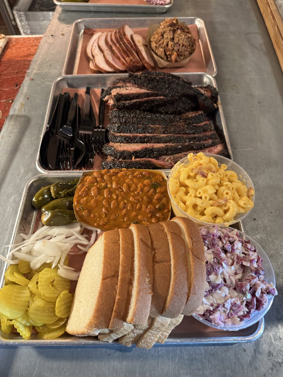 derrickchristy's tweet photo. If you like BBQ, this is the place. We went to Pinkerton's Barbecue in Houston, TX in a layover and let’s just say… this place understands low & slow. 

The line was wrapped around the building with a 30 minute wait to get inside. Worth the wait. Best BBQ ever. Perfect bark on the brisket.

The ribs fell apart like a bad home inspection and sides that refused to be an afterthought. Just like great BBQ, a solid mortgage isn’t about shortcuts, it’s about the right process, the right people, and the right timing.

Whether you’re stacking ribs or you’re wanting to stack home equity, we’re here to help you gain a financial advantage.

📍 Pinkerton’s Barbecue – Houston, TX
🏠 @ApprovedMortCo – Helping you bring home the bacon (and the house).

#PinkertonsBBQ #ApprovedMortgage #HomeLoans #HomeLoansDoneRight
#Mortgage