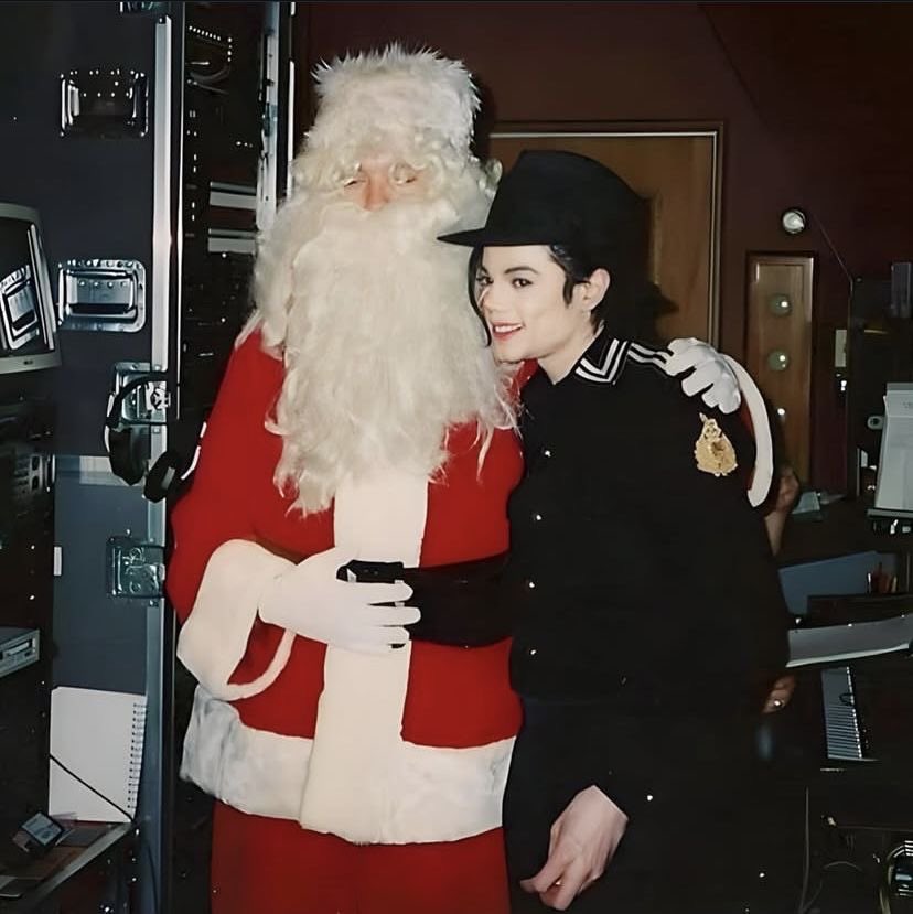 Merry Christmas Michael ♥️🎄