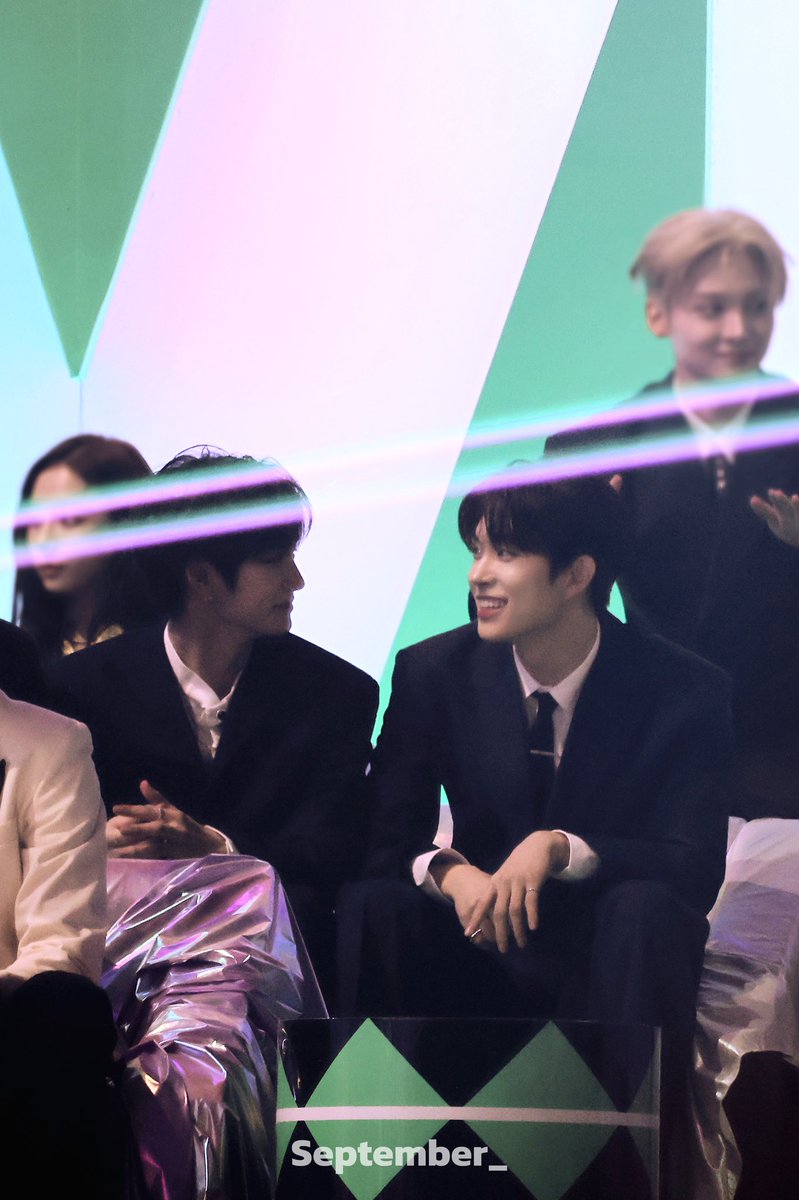 251220

#건신 #geonxin 
#조우안신 #안신 #ANXIN #ZHOUANXIN 
#건우 #김건우 #GEONWOO
#ALPHADRIVEONE #알파드라이브원