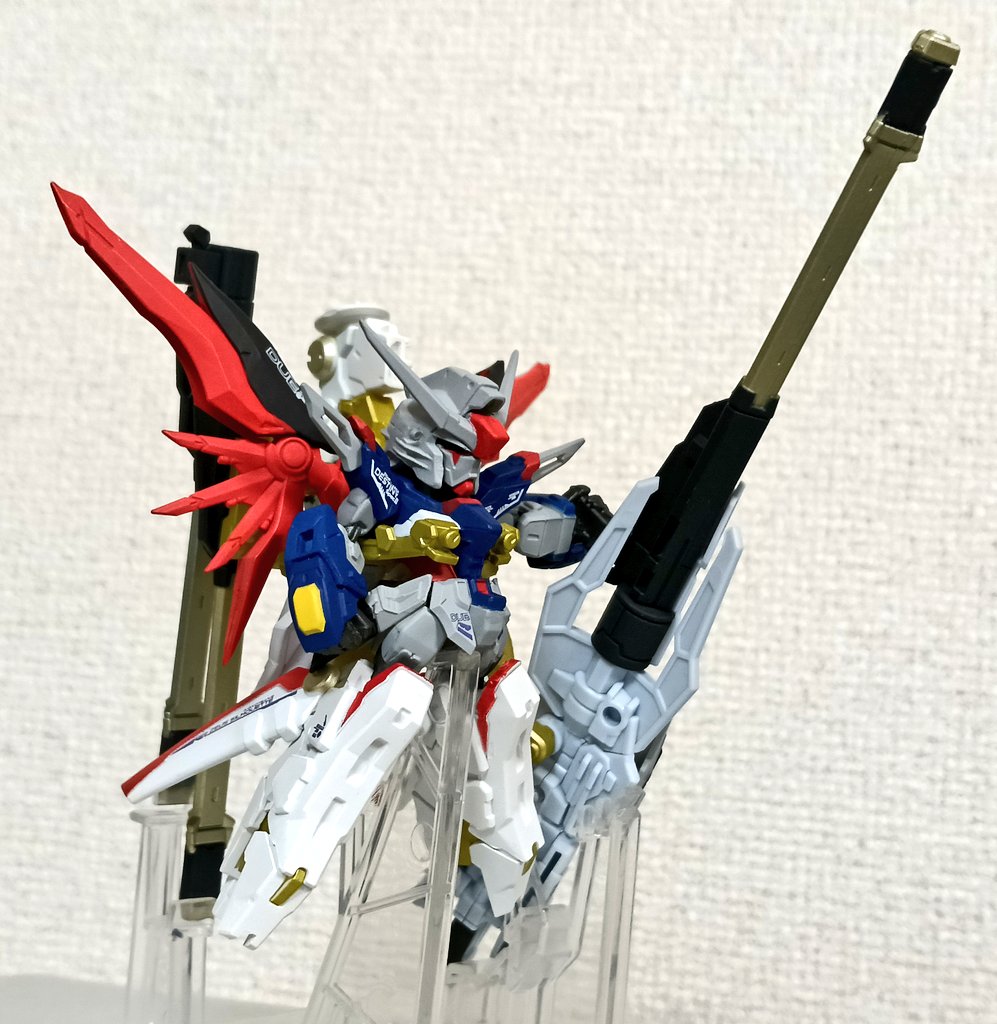 ガンダムコンバージ デスティニーガンダムSPECII ＆ ゼウスシルエット