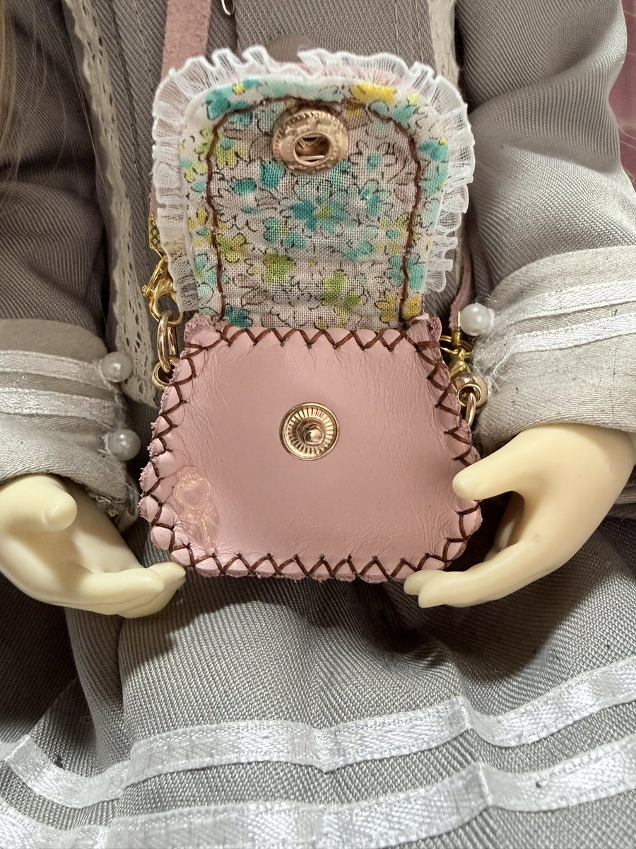 メリークリスマス🎄明日はバタバタしてるので〜
ピンクと茶色の組み合わせって可愛い感じがしますよね？