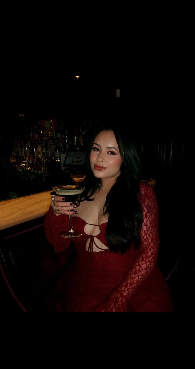 enymsaj_h's tweet image. 🍫🍸