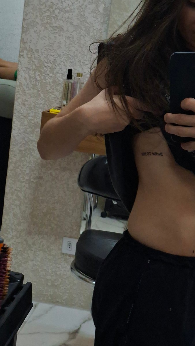 lebigay's tweet photo. Deixar registrado minha primeira tattoo https://t.co/9VChtAqAje