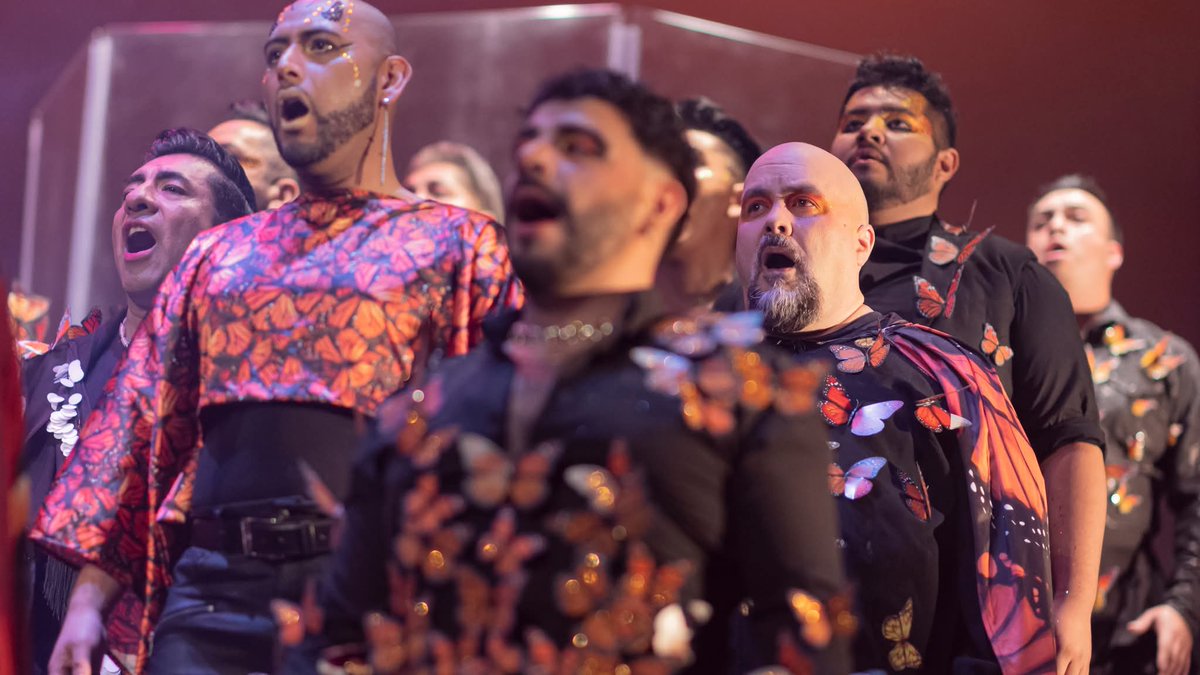 #MiFamilia <a href="/cgcdmx/">Coro Gay Ciudad de Mexico</a> 

Óscar Urtusástegui: Nuestra música transmite mensajes significativos, conscientes del impacto que tenemos en quienes nos escuchan y comparten nuestras emociones.