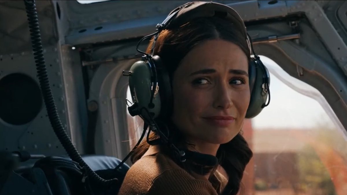 gourmetmakes's tweet image. lesbian breakup so bad you become the new owner of an atom bomb #pluribus