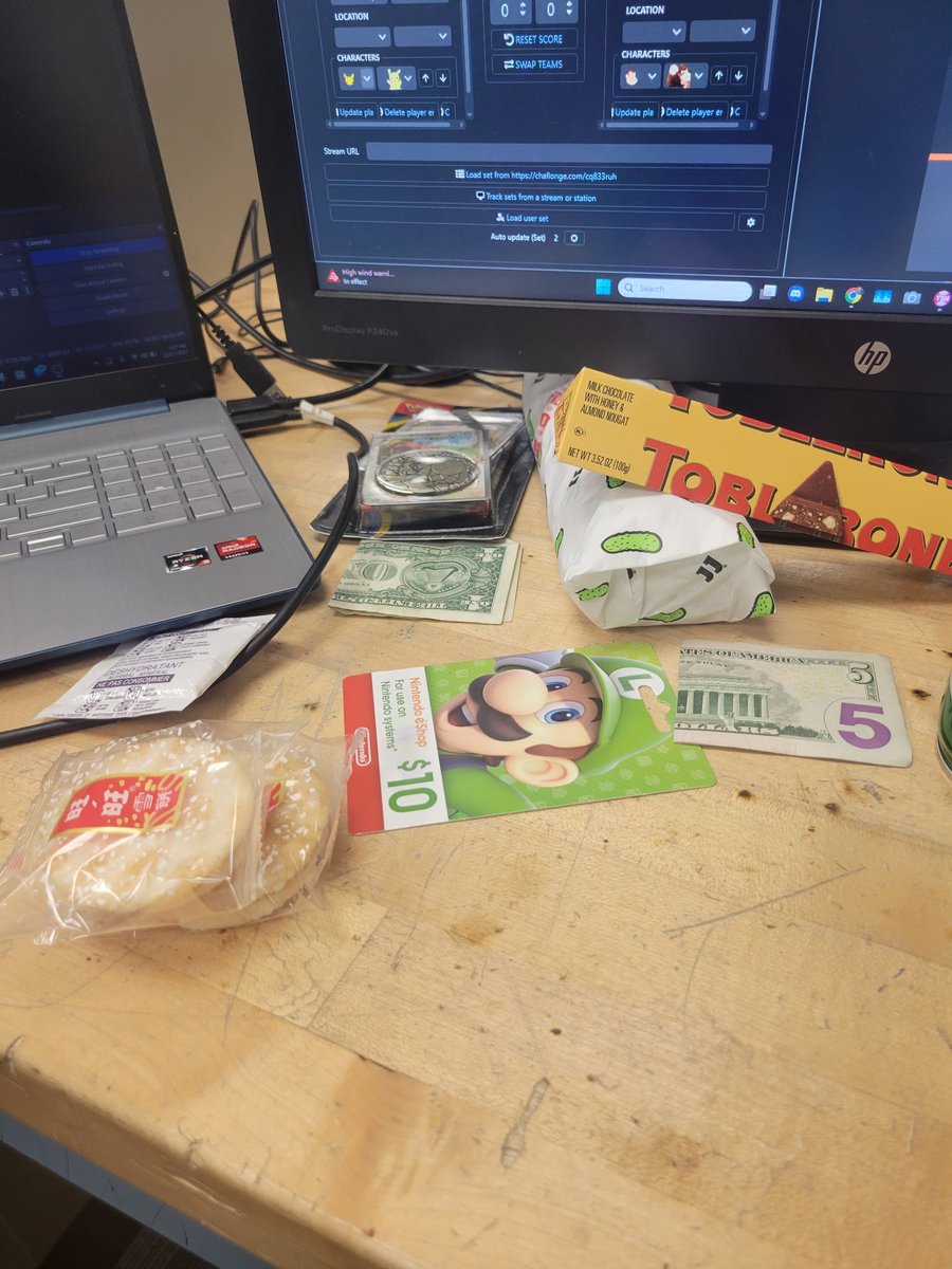 schratty tweet media