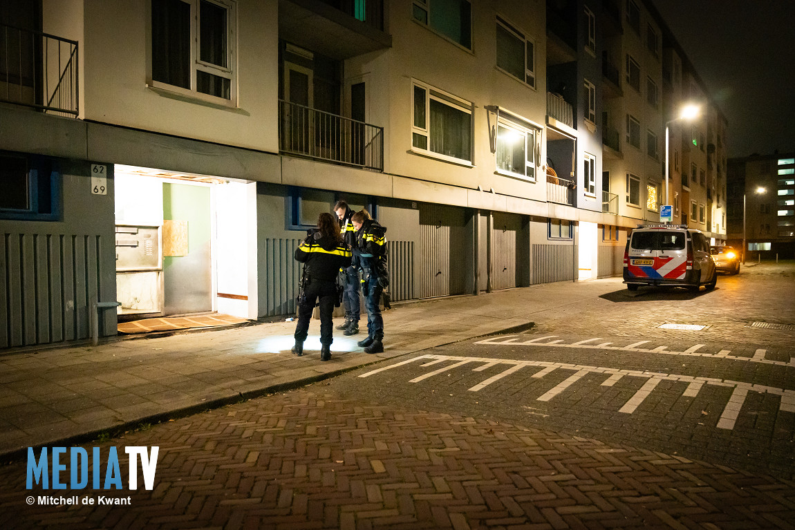 Explosie bij portiek in Rotterdam