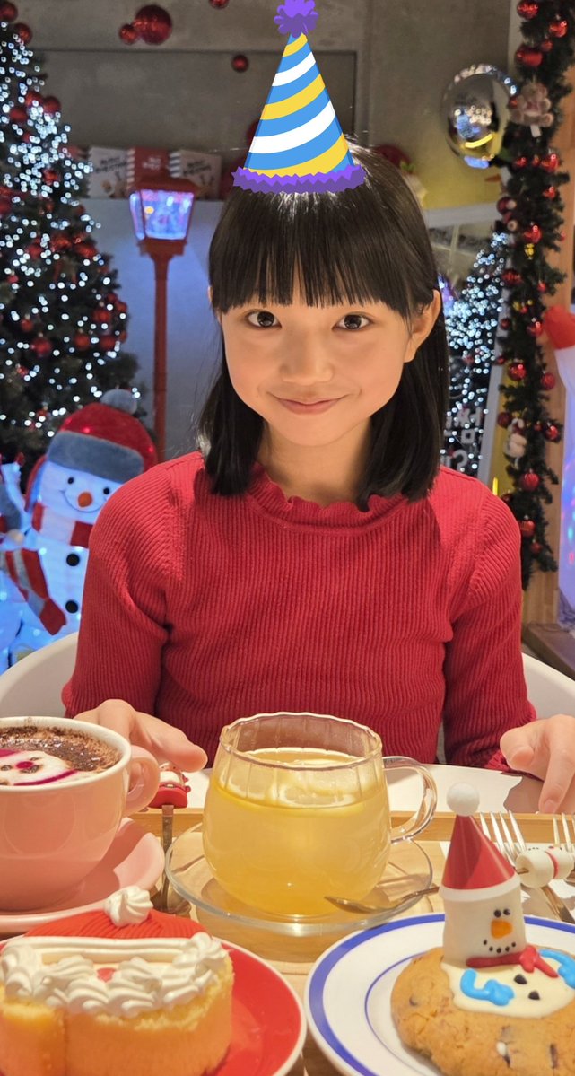 Merry Christmas🧑‍🎄 先月、新大久保のクリスマスカフェに行った時の