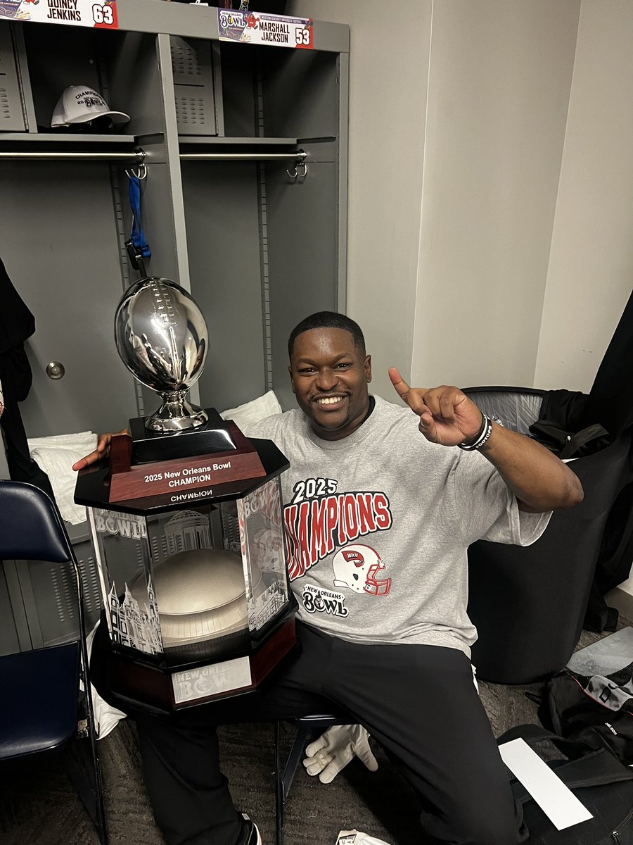 Coach Jarae Thurmond tweet media