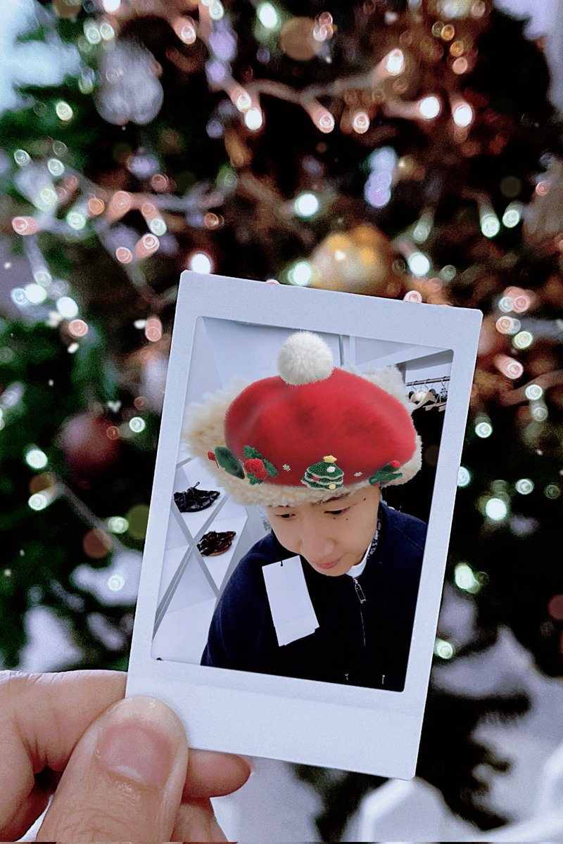 나만에 강인산타🎄
즐거운 성탄절 잘보내❄️❄️☃️
혹시라도 만에하나 선물주면 너무
행복할듯 🎁