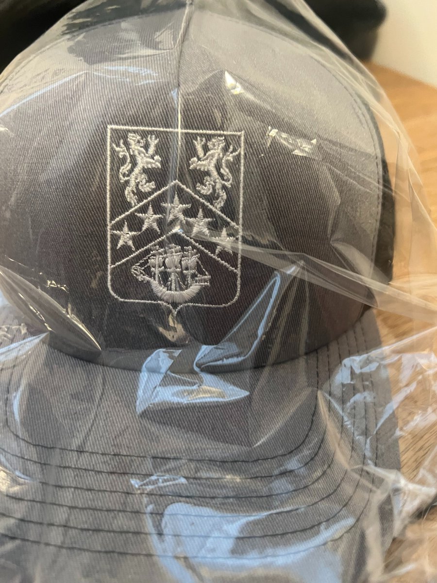 Armorial Register tweet media