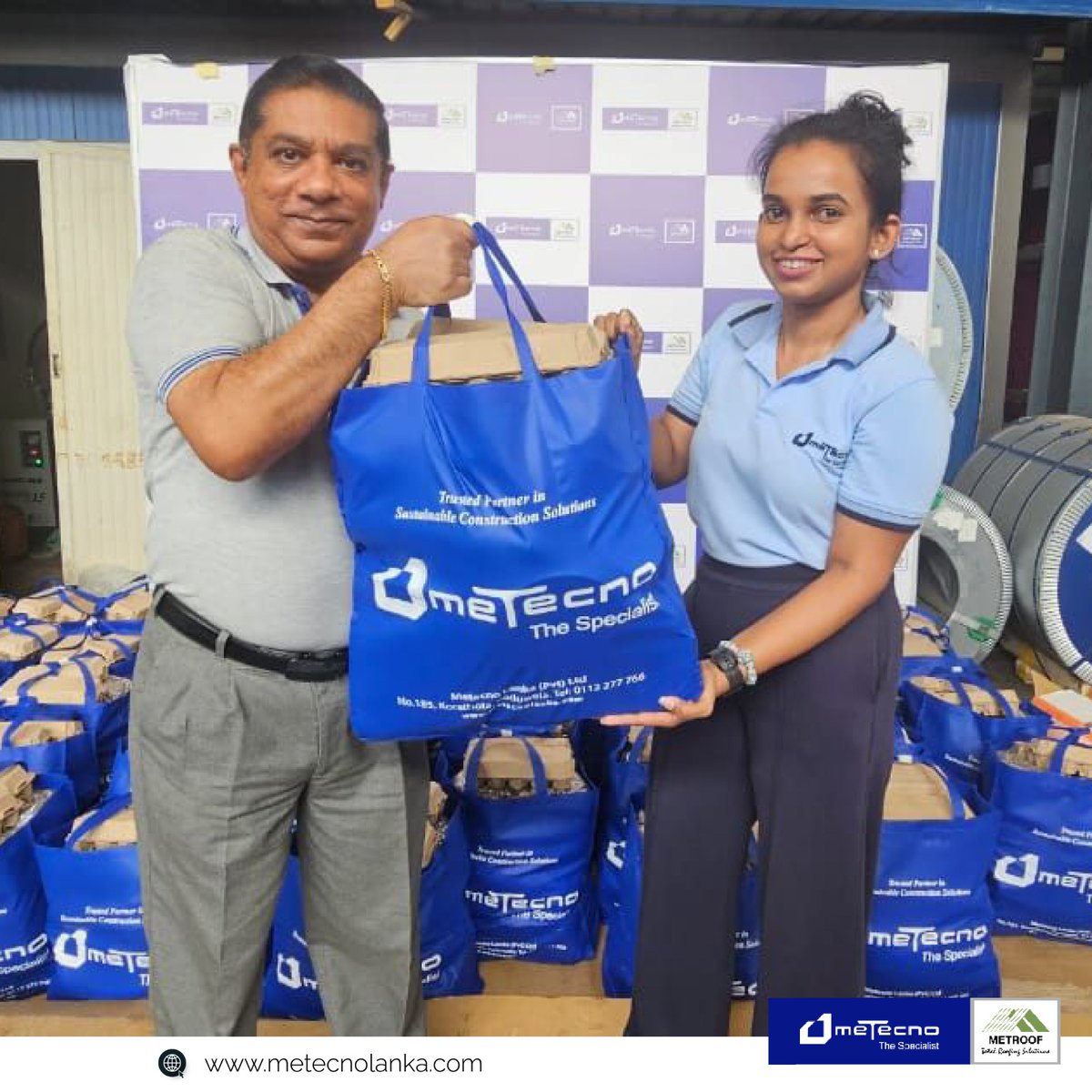 metecnolanka's tweet image. Enjoy the festive season for our Metecno family!

#Metecno #MetecnoLanka #HappyChristmas #MetecnoFamily #FestiveSeason #happy #family #teamwork #happyemployee #ourpeople