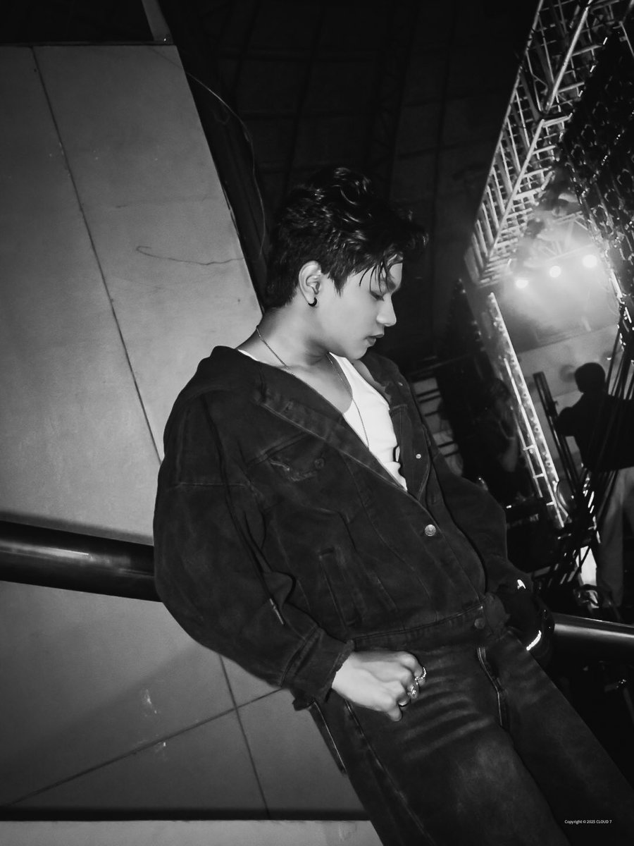 cloud7_ph's tweet image. [#PhotoSeries / #C7_JOHANN] [122325]

Nothing extra. Everything felt.

#CLOUD7_ph