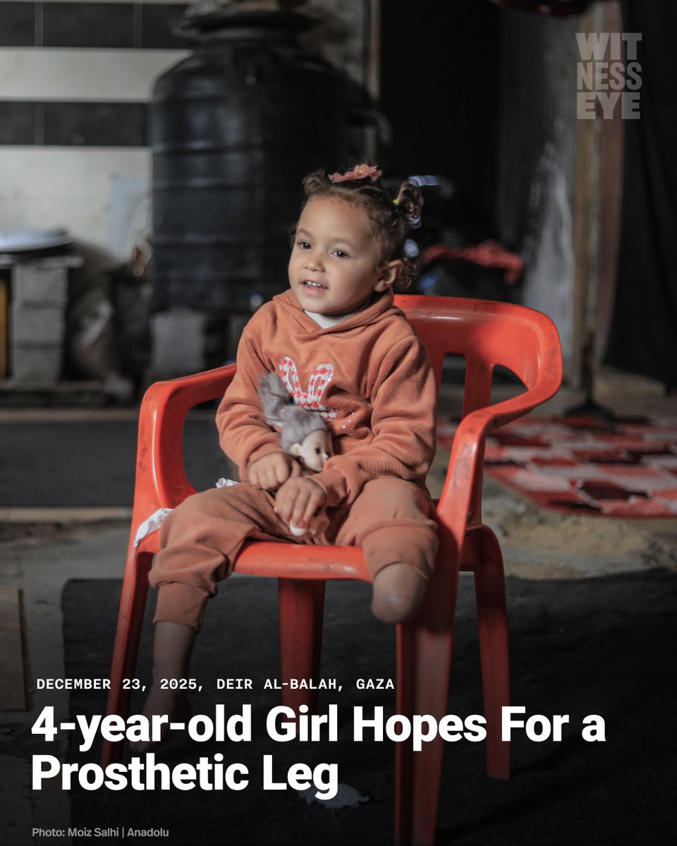 WitnessEye_Ch's tweet image. 🟡 4-year-old Rawan al-Masri lost one leg due to Israeli attacks and forced to displaced with her family to the Bureij Refugee Camp in Deir al-Balah, Gaza. When the house they took shelter in was hit, she lost several family members, her leg was amputated, and her father lost an…
