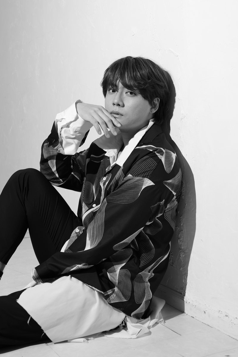 🍓STRAWBERRY BIRTHDAY2026🍓
📷ブロマイド撮影📸

🍀 続いては、糠信泰州さん🍀

少しまた大人になった糠信さんの余裕と可愛らしさとが渦巻くブロマイド撮影！
是非、ゲットしてほしい写真がいっぱいです🎁🎉

#STB2026
#大人の階段上る
#弱虫ペダル