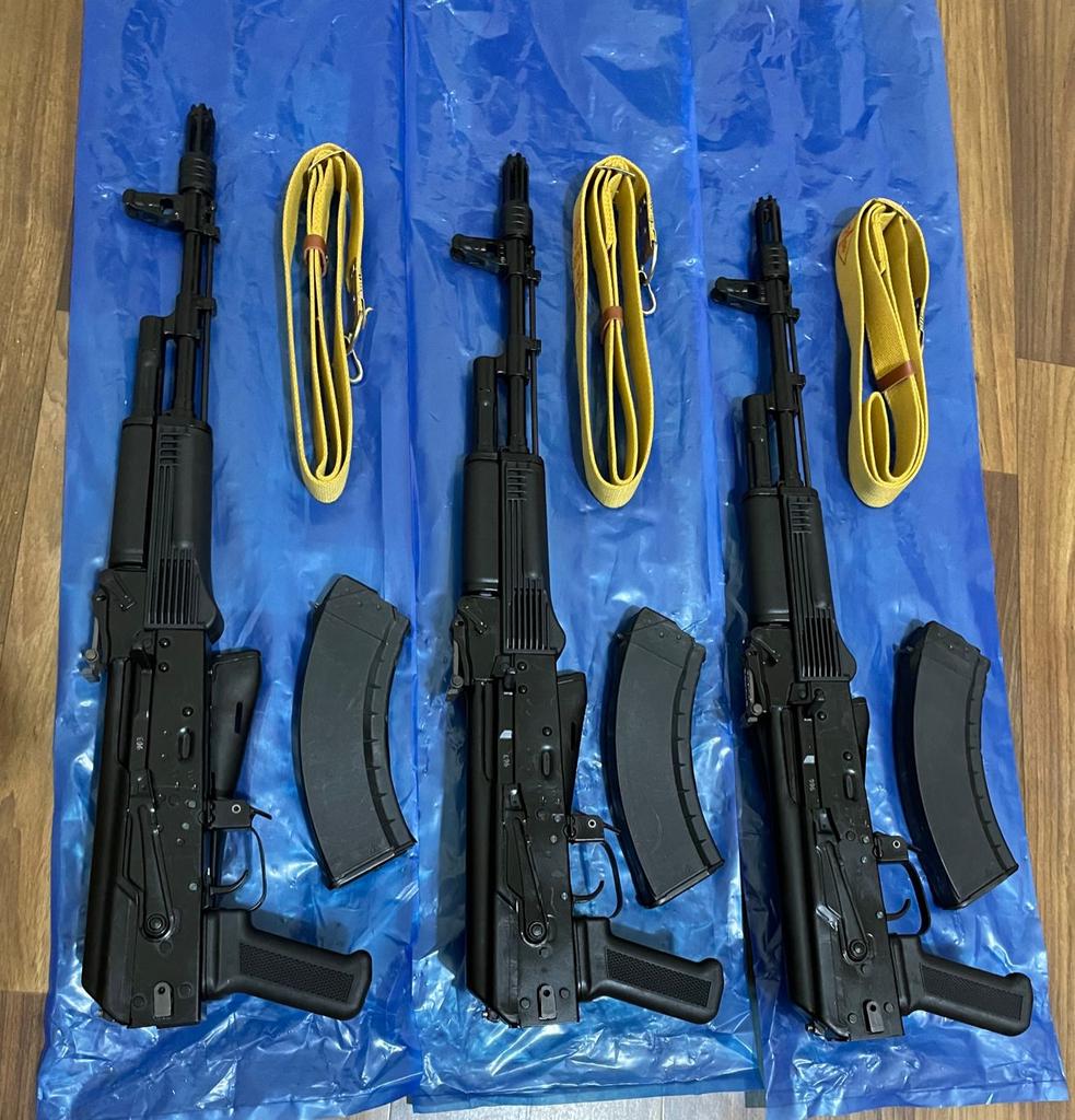 أنت كـ يمني حُرّ هل تثق وتفتخر وتؤيد الصناعة اليمنية ؟
⭕ نعم
⭕ لا