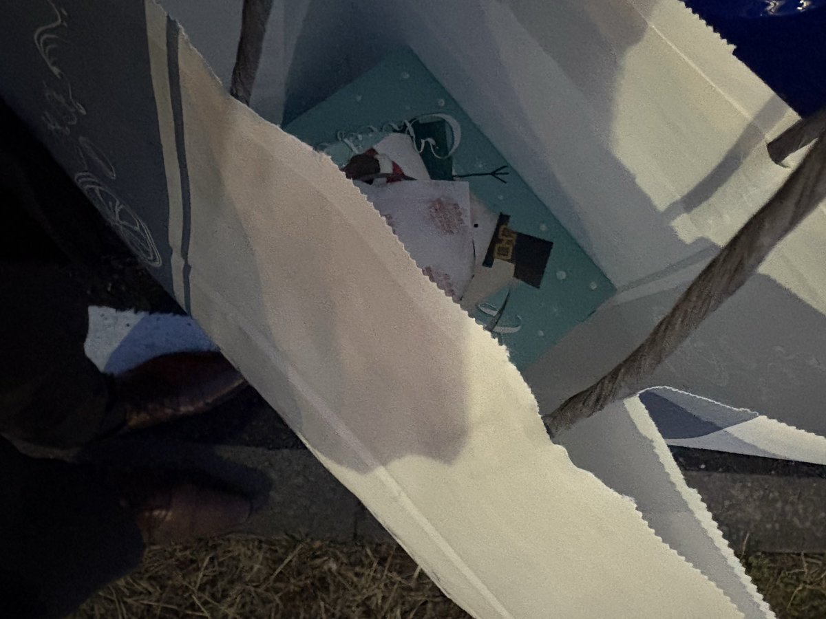 今日は〜クリスマス🎄🤶
予約のケーキ購入時間までキャスのお付き合いありがとうございました！