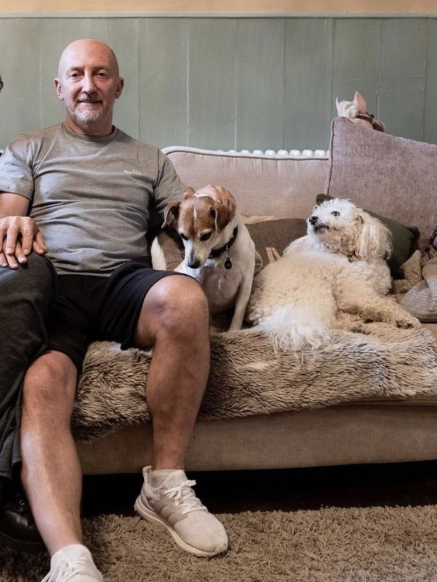 secondtierpod's tweet image. Your dad watching you open presents on Christmas Day having absolutely no idea what your mum bought