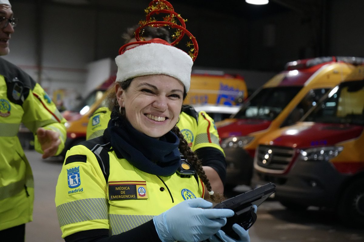 SAMUR-Protección Civil tweet media