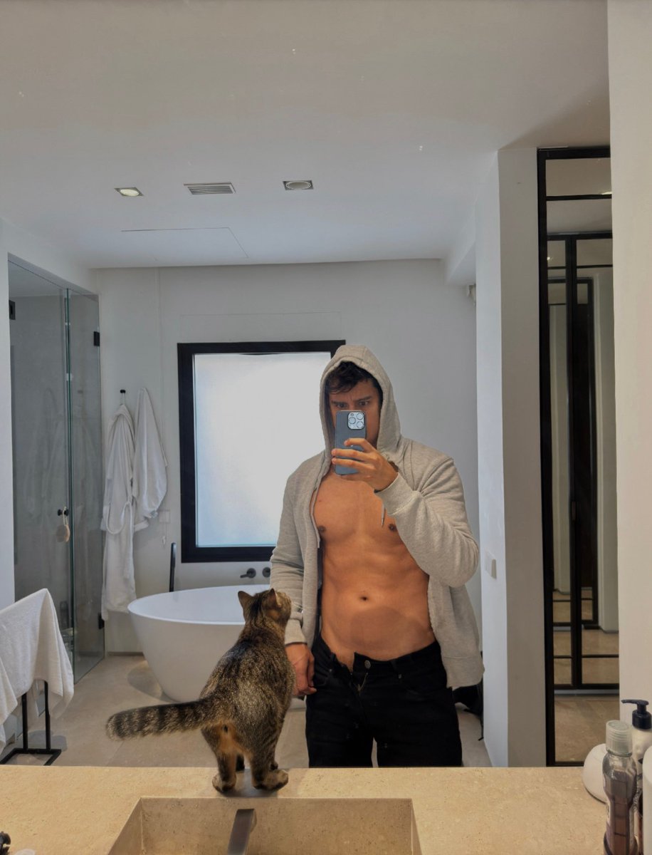 vjtabanoo's tweet image. 🤍🤍