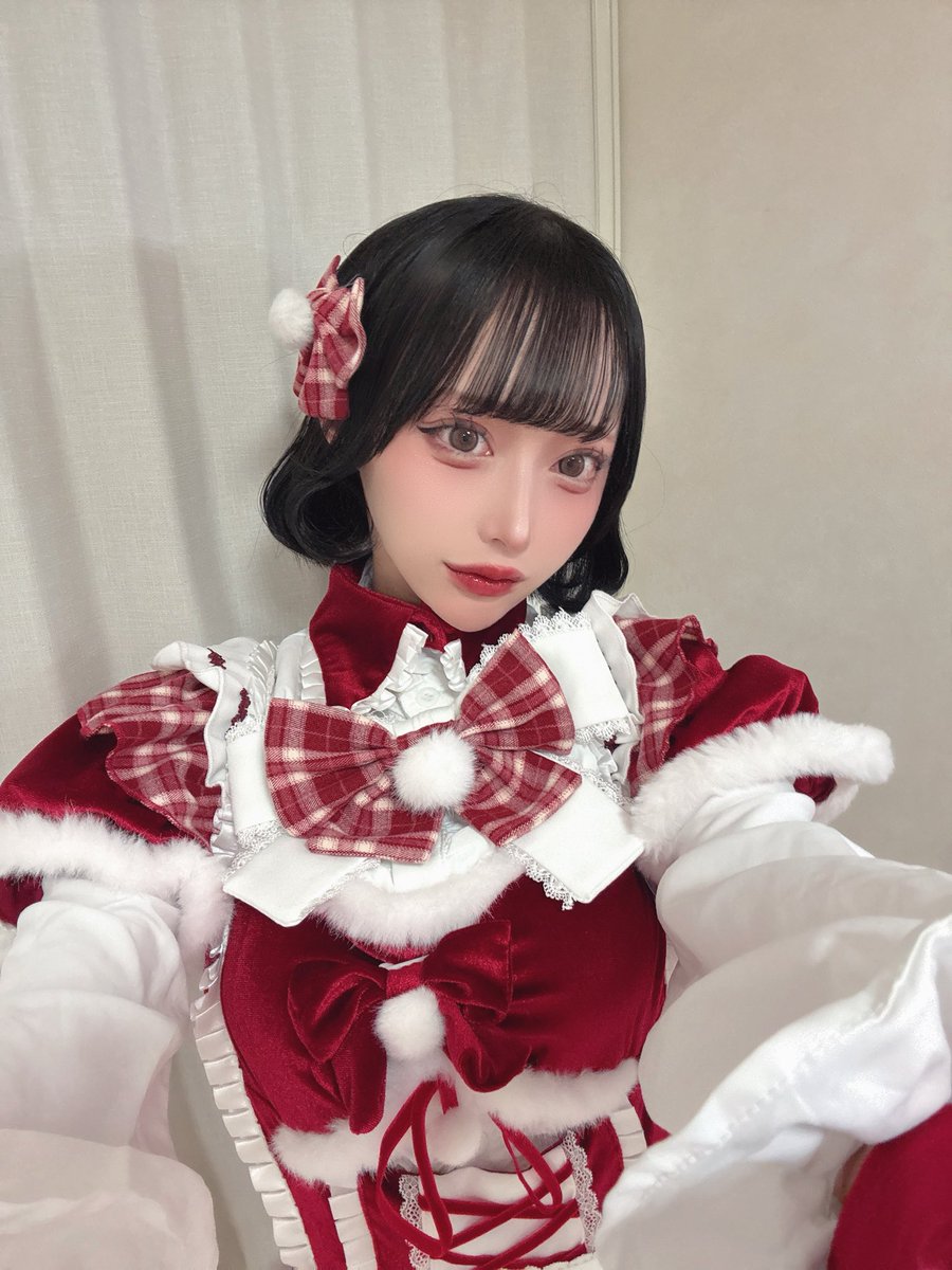 っ'-')╮=͟͟͞͞🎁